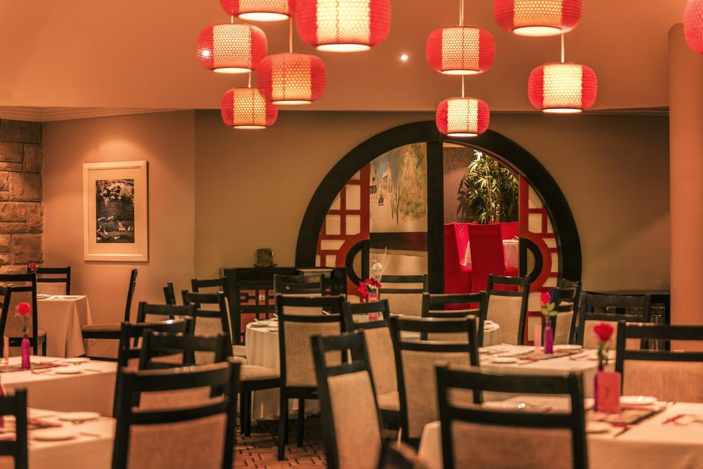 Avani Lesotho Hotel & Casino Maseru Buitenkant foto